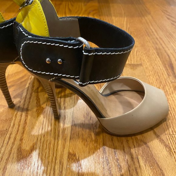 Women's Giuseppe Zanotti Design Vero Cuoio Heels - Picture 6 of 8